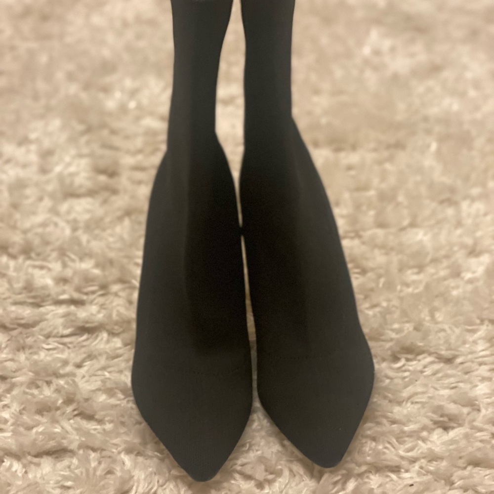 Express Boots - Picture 5 of 5